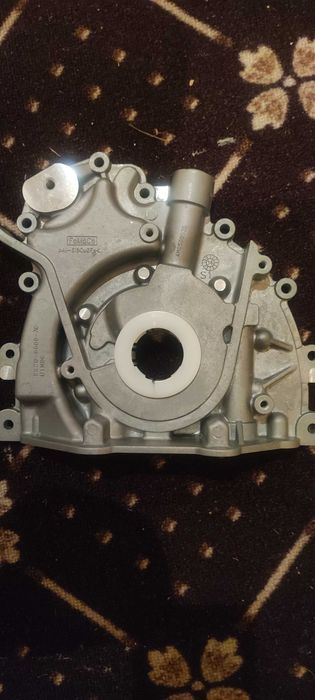 Маслена помпа , висок дебит ,Рейндж Ровьр Спорт ,, 2,7 д. 2014 > .,