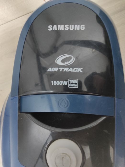 Продам пылесос Samsung