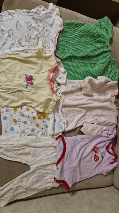 Вещи детские продам.