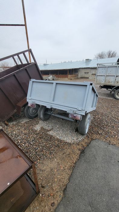 Продам прицеп новый