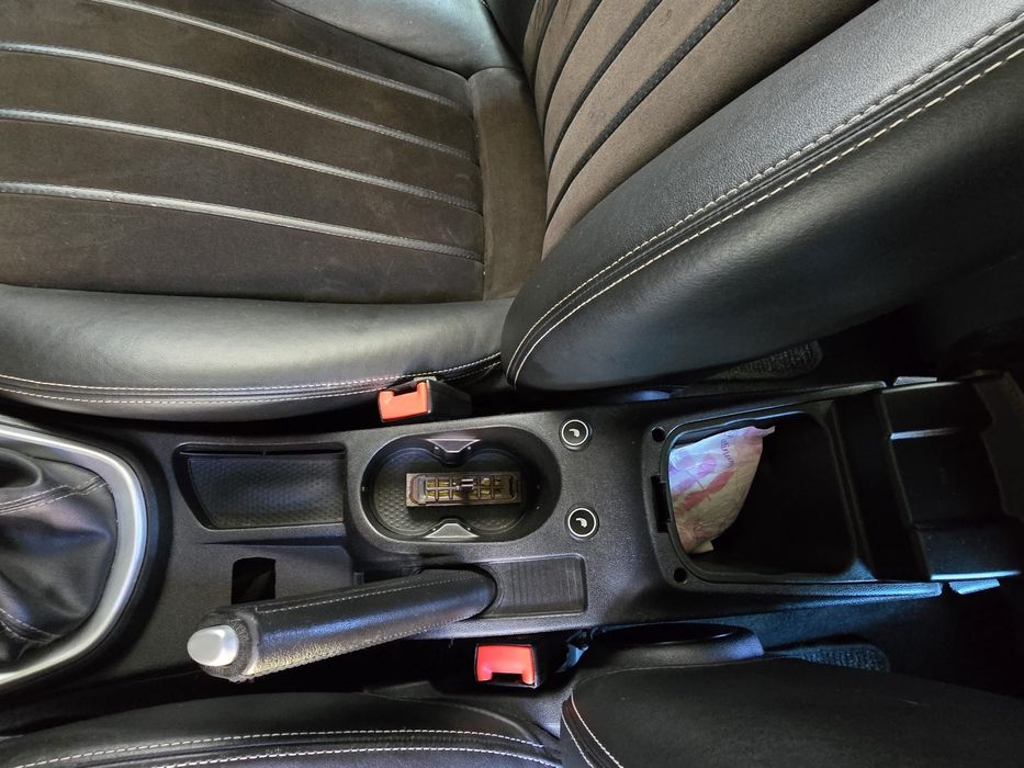 De vanzare Lancia Delta 3,an fabricatie 2011