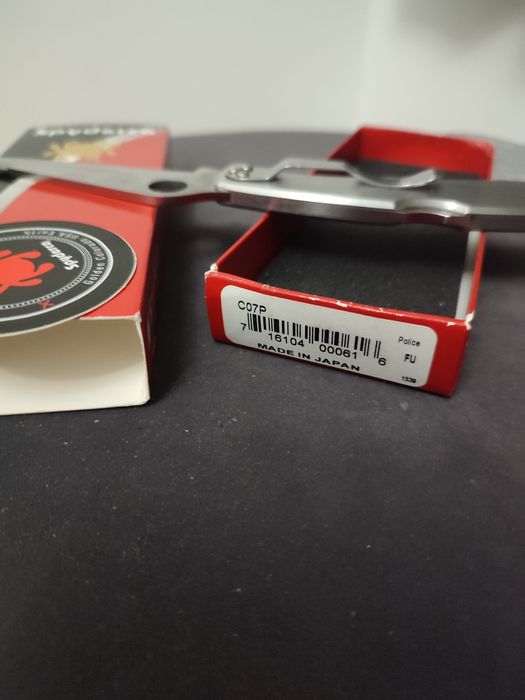 Vand briceag Spyderco