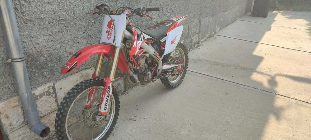 Honda CRF 250 R/Хонда ЦРФ 250 Р