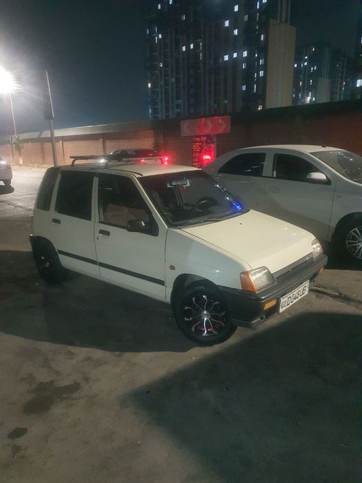 Tico sotiladi 2003 yil rangi malochni yurgani 300ming