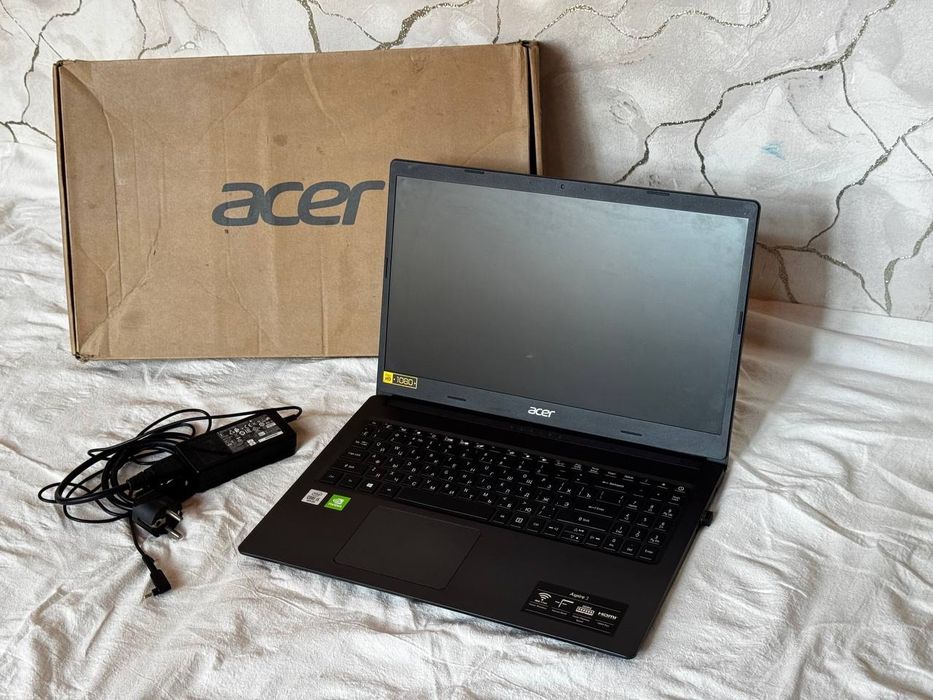 ACER komputer sotiladi
