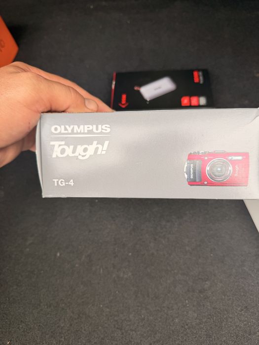 aparat foto compact robust Olympus Tough TG-4. Subacvatic