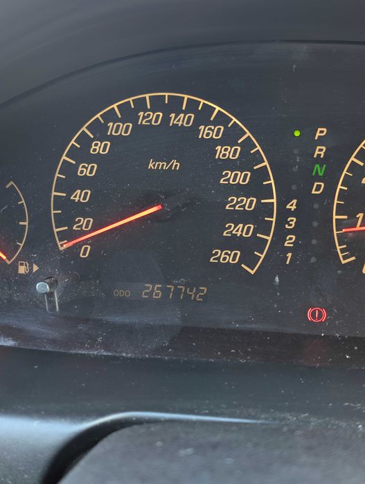 Mitsubishi Galant 2.5 v6 Elegance (ГАЗ)