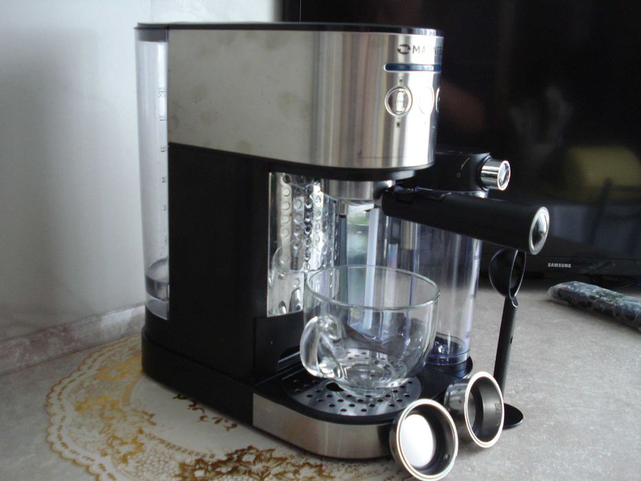 Кофемашина "MAUNFELD"