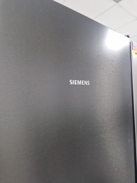 Хладилник с фризер Siemens IQ500 A+++