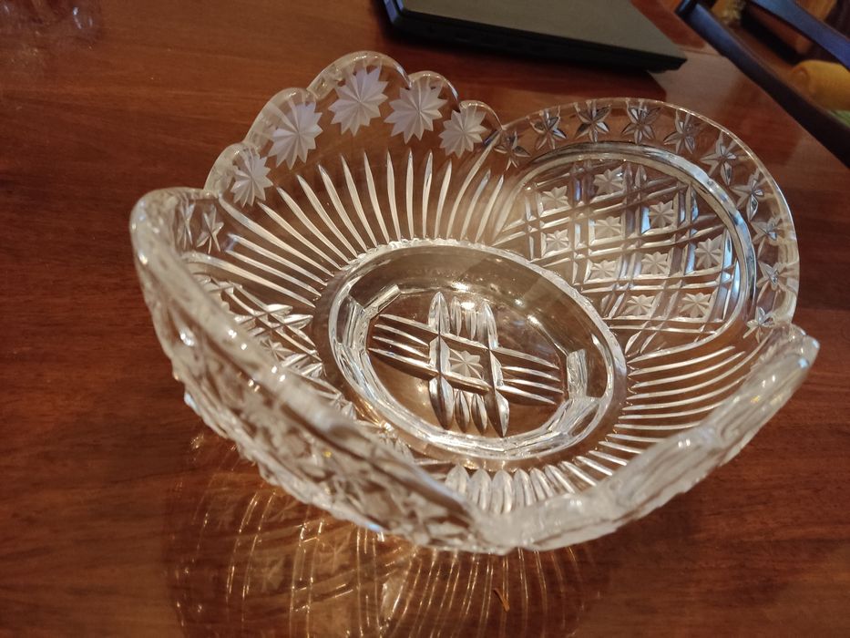 Хрустальная ваза, состояние -идеальное