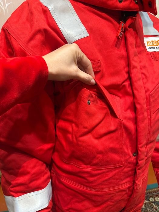 Продам спецовку для работы