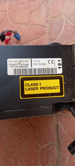 CD чейнджър BLUPUNKT и MP3 JVC