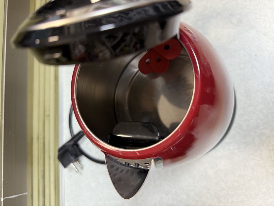 Електрическа кана Russell Hobbs 24992-70