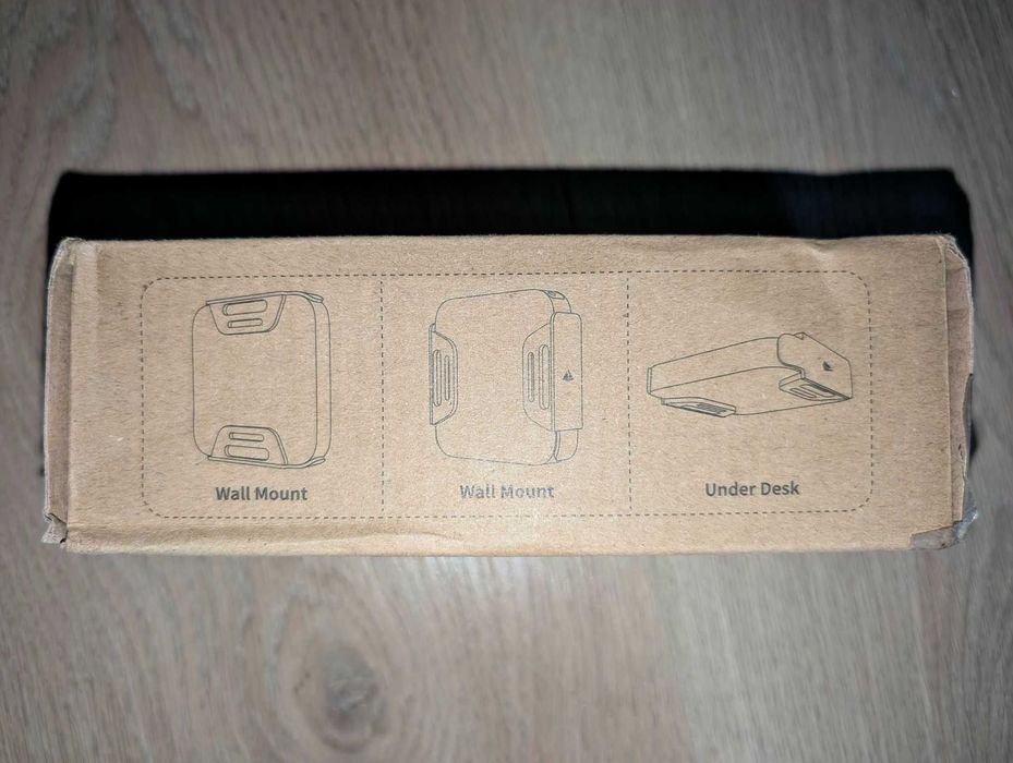 Aкрилен държач за Mac mini M1, M2 и M2 Pro