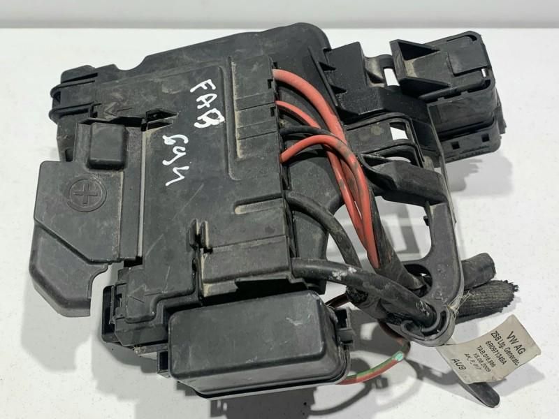 Panou / tablou sigurante (borna) Skoda Fabia 2 facelift 6R0971349A 1.6