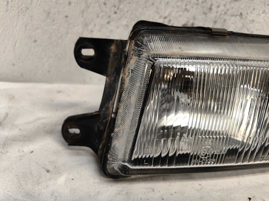 Оригинален фар Mitsubishi Colt