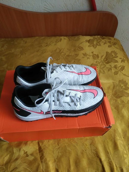 Футболни обувки /стоножки/ Nike