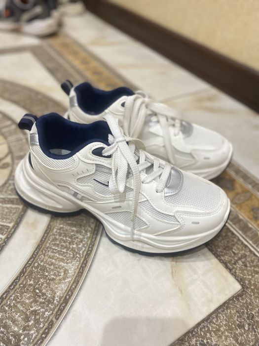 Кроссовки  мужские