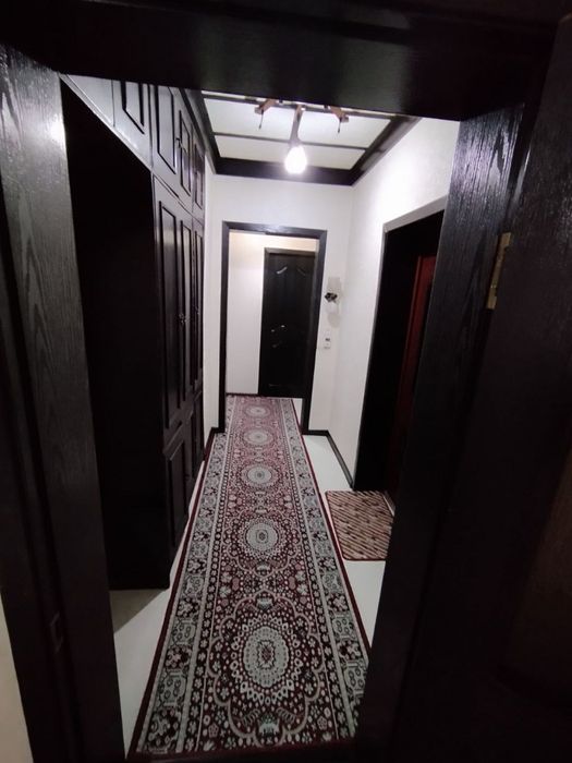 Chilonzor  12 kv 2/4/9 sotiladi srochno!!!