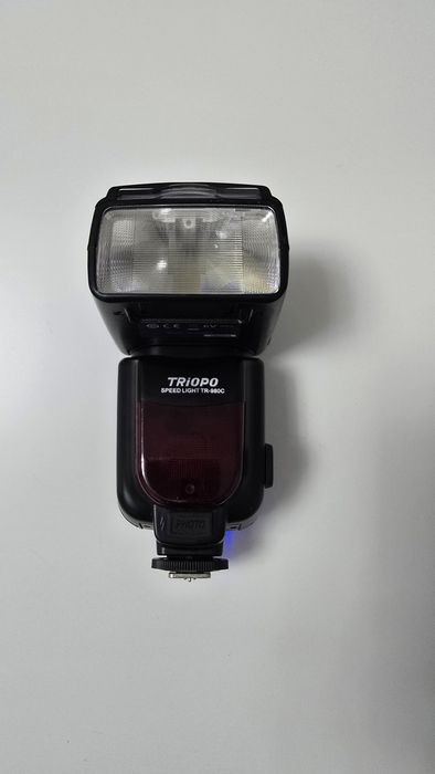 Blitz Triopo Speedlight TR-980c Nikon