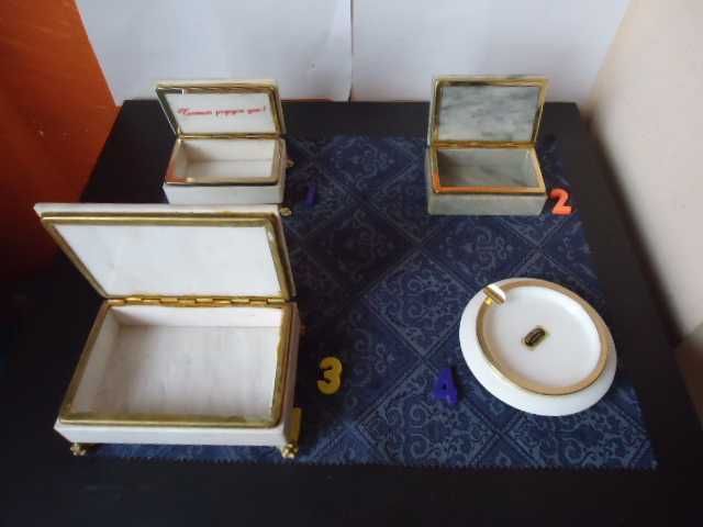 мраморна кутия за бижута