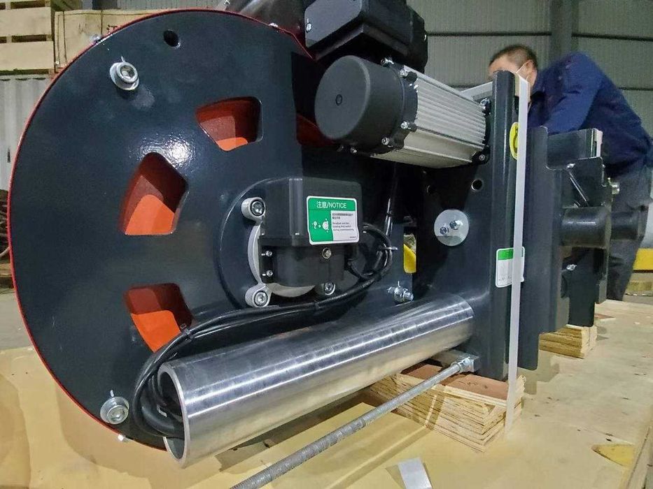 Европейский Таль Тельфер двухскоростной с частотным регулированием.