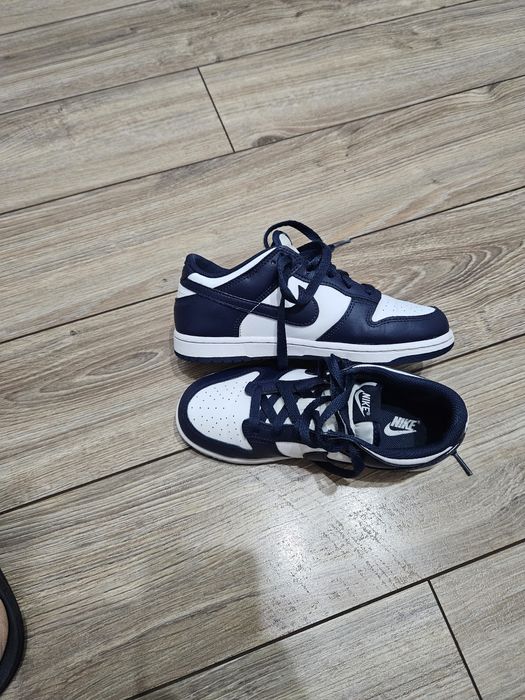 Adidasi Nike copii