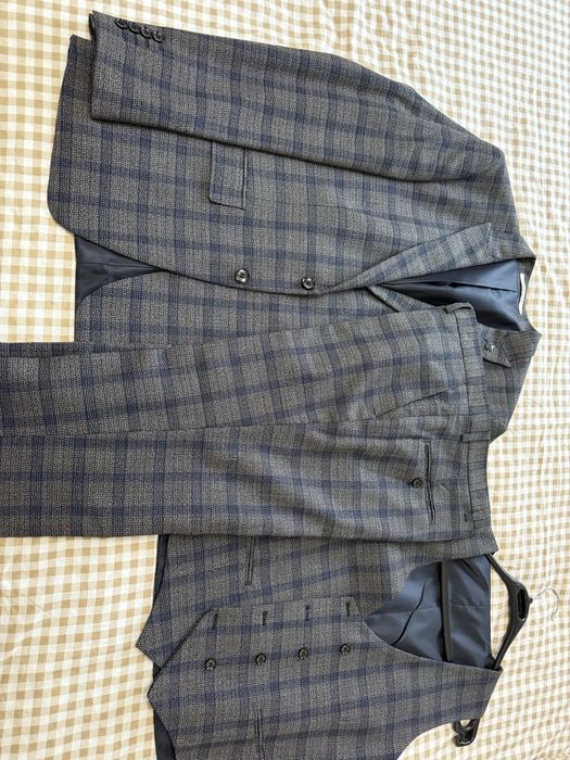 Продается мужской костюм тройка!