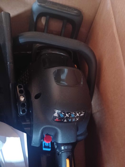 DRUJBA HUSQVARNA - McCULLOCH CS42S9L-benzina,sigilata,neutilizata