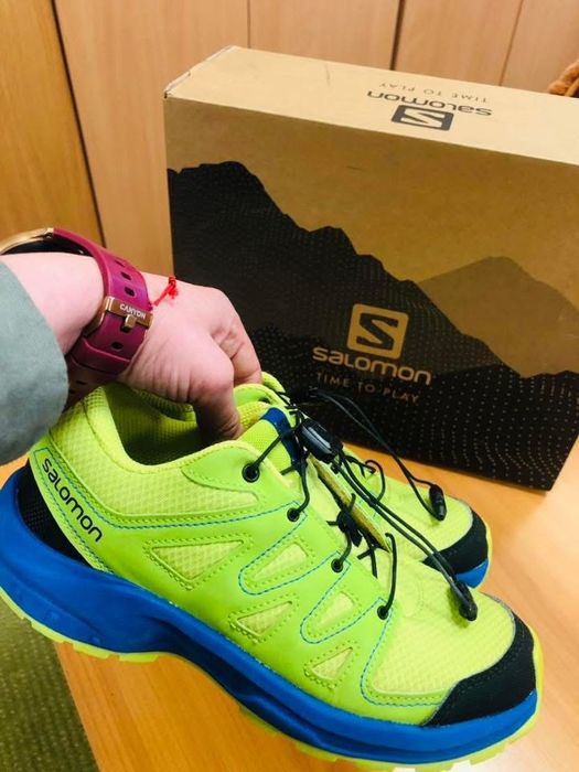Adidasi baiat SALOMON--marimea 34-35,inter22,5 cm,nu piele GEOX