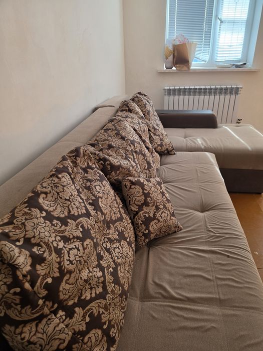 Продам диван б/у