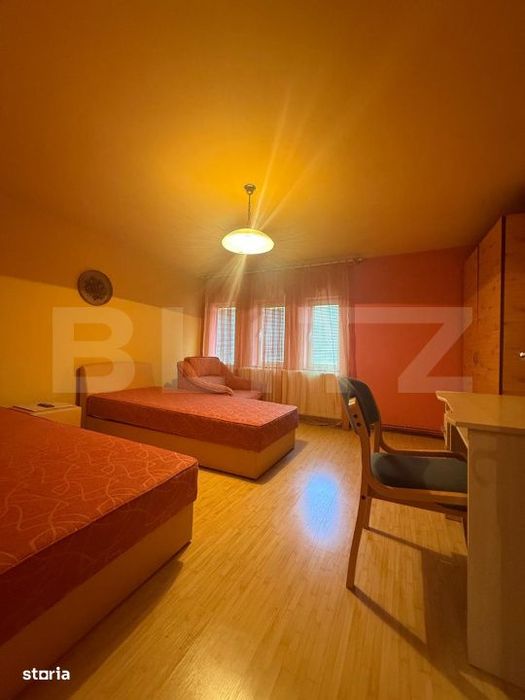 Apartament 3 camere, 46 mp, zona CENTRAL