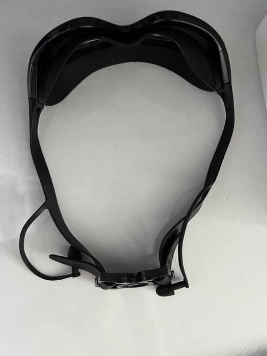 Продам очки для плавания