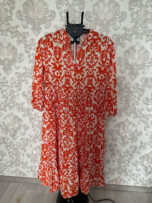 Модные вещи в хорошем состоянии.