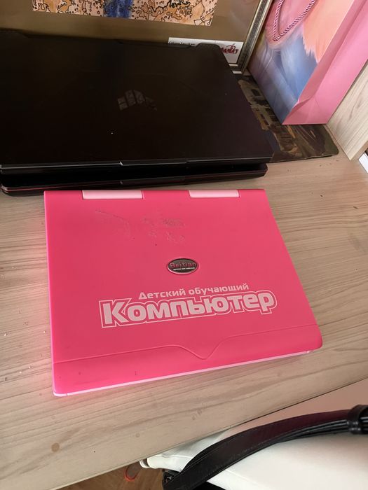 Детски компютер для развития