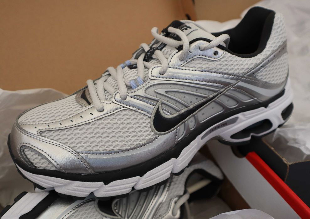 Мужские кроссовки Nike Air Max Moto 2K EUR 42.5 оригинал