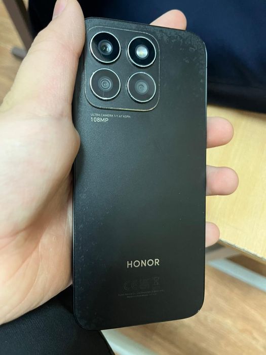 Продам телефон Honor X8B