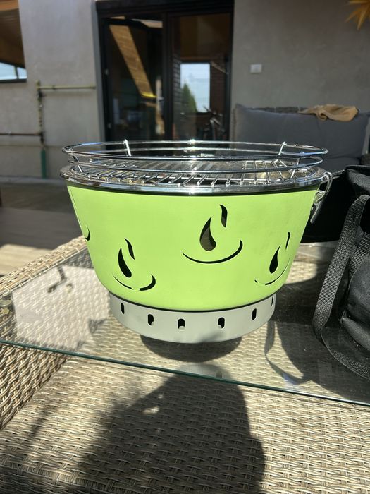 Mini Gratar Camping pe carbuni NOU
