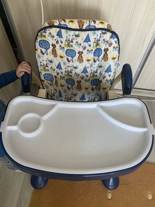 Scăunel de masă bebe , Mappy  folosit dar incă utilizabil .