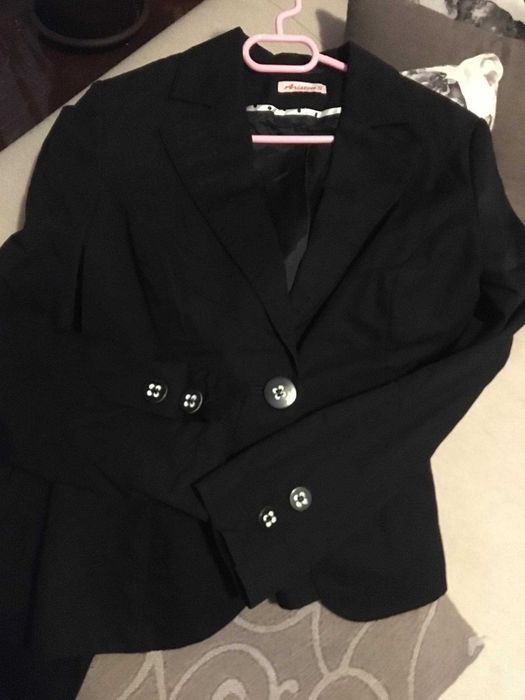 дамски женски комплект костюм Аристон черен като нов