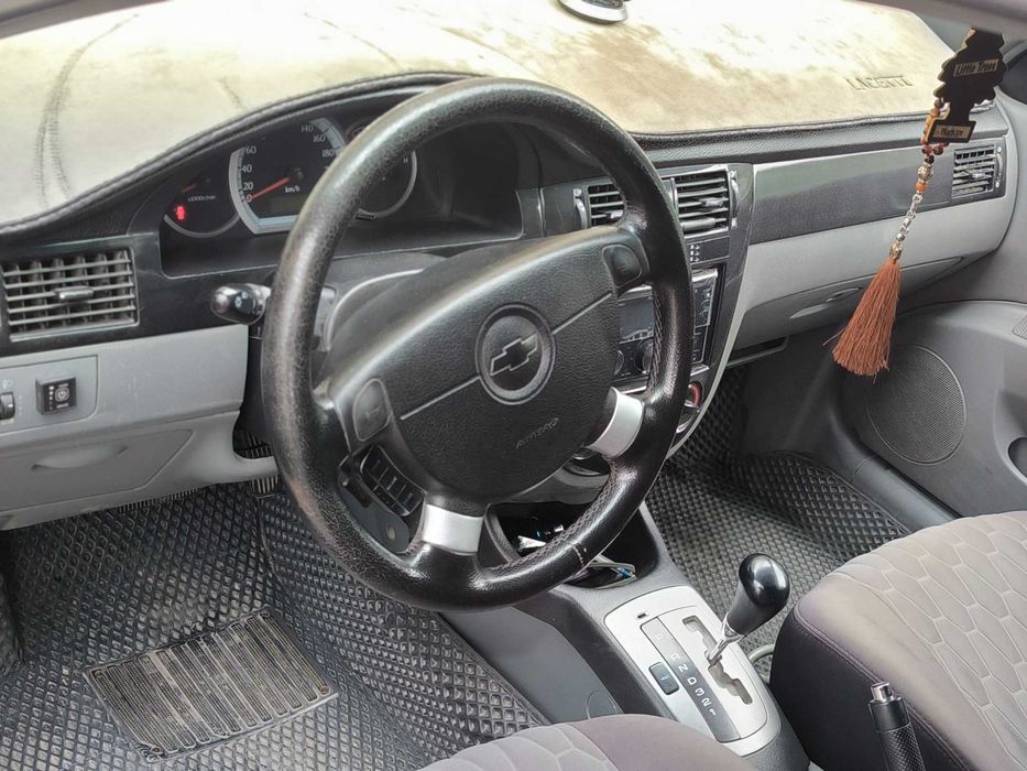 Chevrolet Lacetti 1.8 Автомат