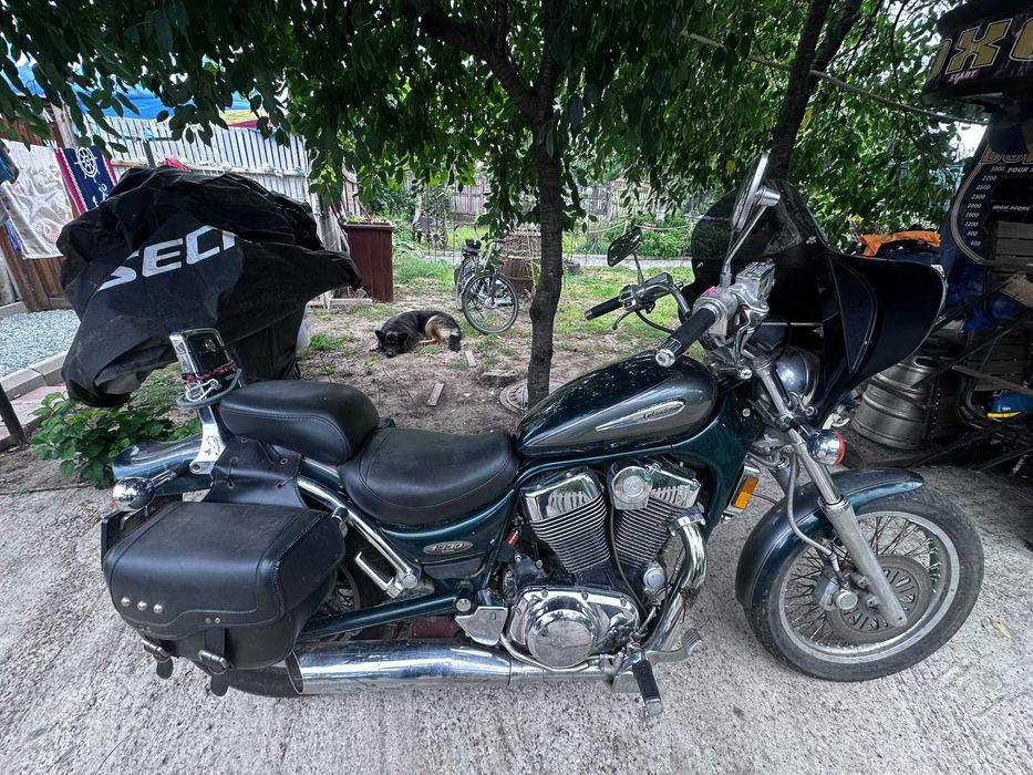 Suzuki VS1400GL Intruder
