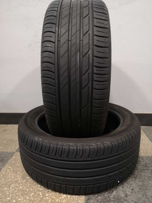 2бр 225/45/17 BRIDGESTONE 6,5мм грайфер дот:19г - - -