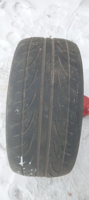 Шины  б,у в хорошем состояние