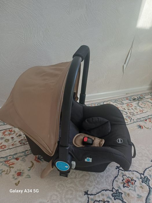 Продам автокресло