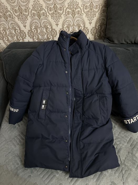 Продам зимний пуховик на мальчика