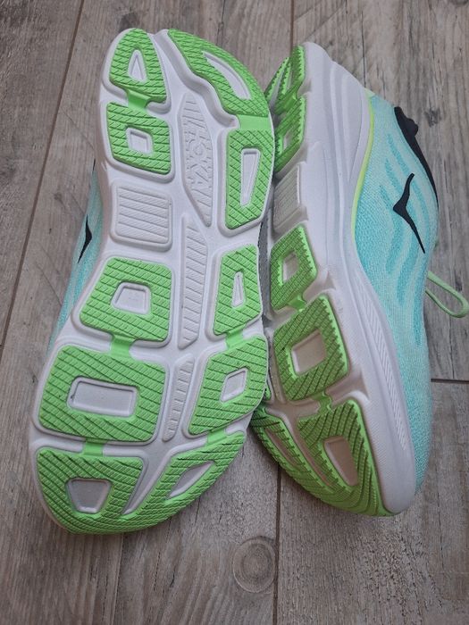 Маратонки за бягане Hoka