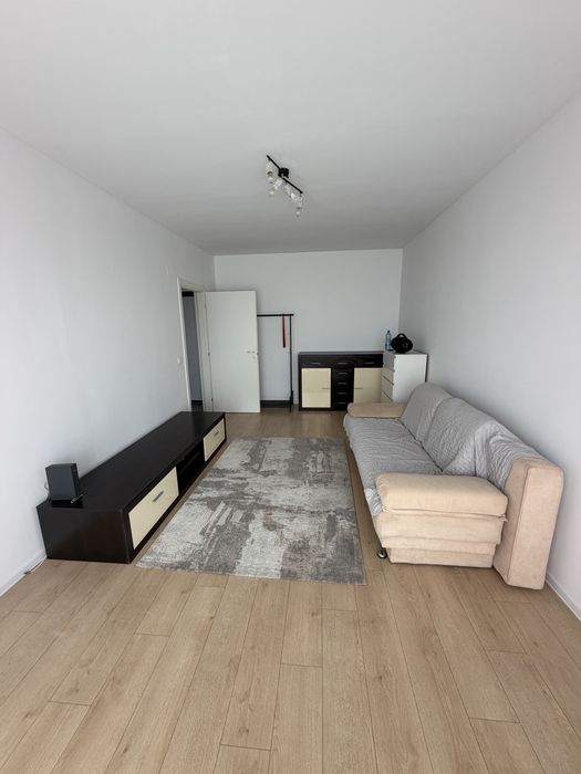 Apartament de inchiriat