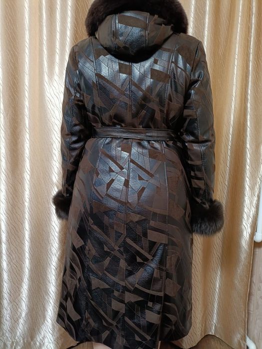 Продам зимнее пальто