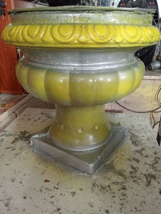 Stâlpișori beton și mozaic